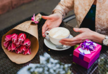Ciarra Bloombox: The Ultimate Gift for Coffee Lovers on the Go